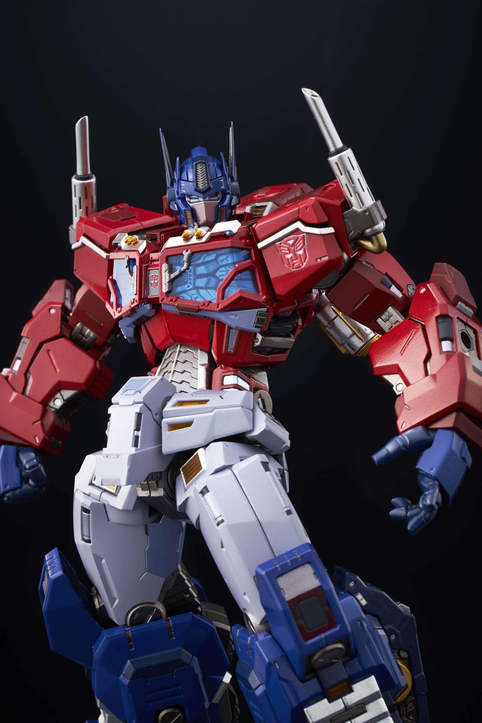 #05 Optimus Prime "Transformers", Flame Toys Kuro Kara Kuri - Image 5