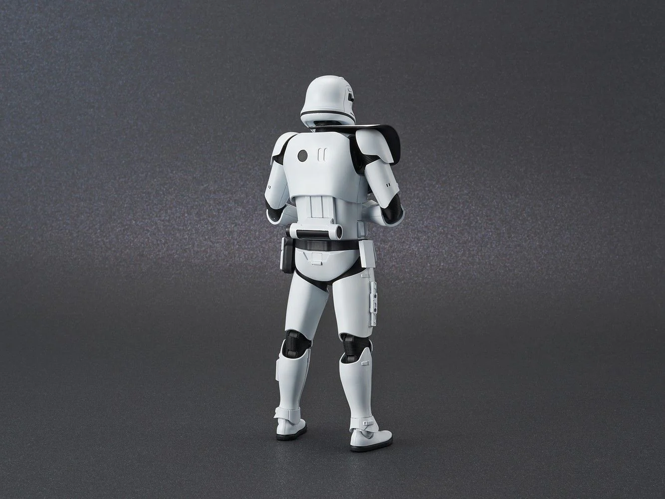 1/12 FIRST ORDER STORMTROOPER (THE RISE OF SKYWALKER VER.) - Image 2