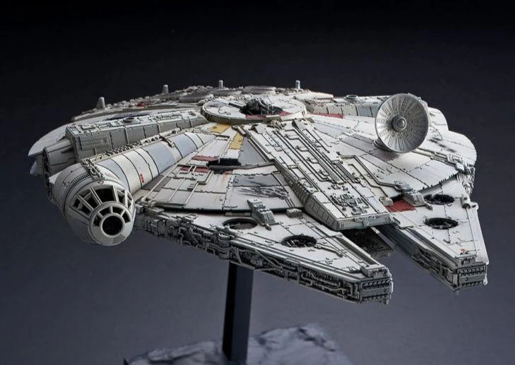 Star Wars The Rise of Skywalker Millennium Falcon 1/144 Scale Model Kit