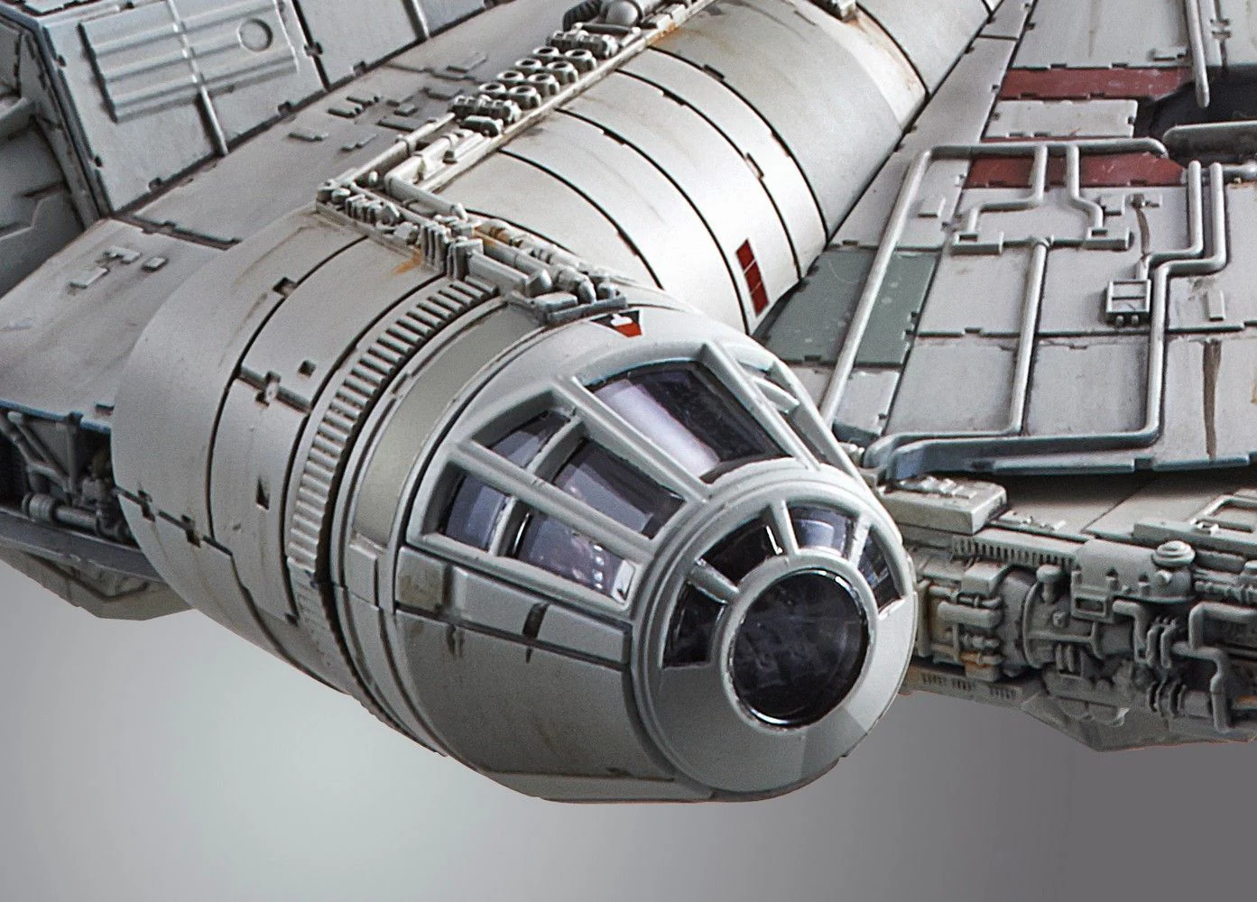 Star Wars The Rise of Skywalker Millennium Falcon 1/144 Scale Model Kit - Image 18