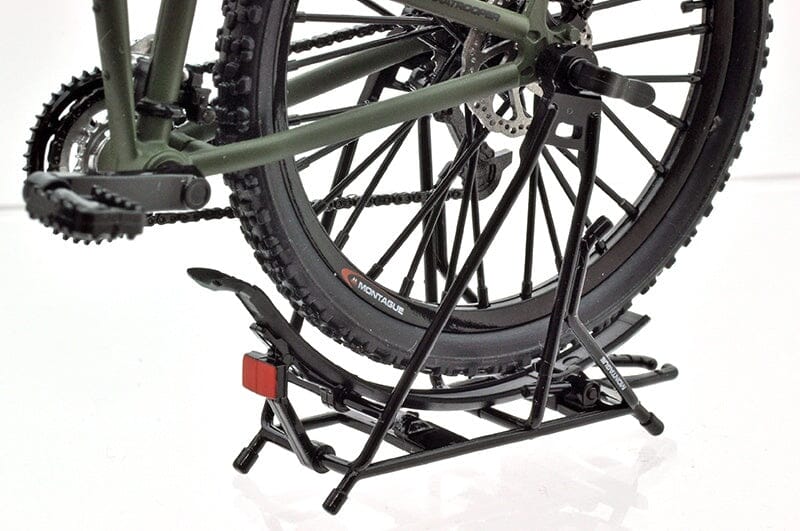 TomyTec Little Armory 1/12 LM003 Montague Paratrooper Folding MTB Bike - Image 17
