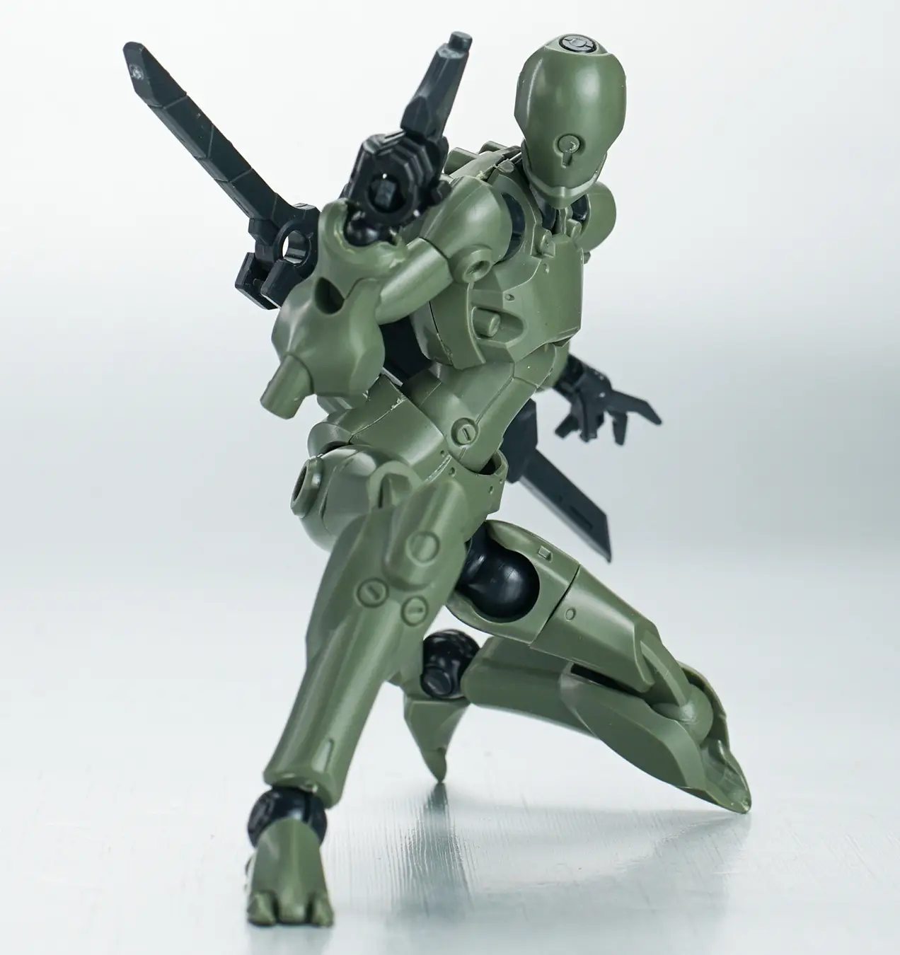 3 Min Project Xenostrike (Green Ver.) 1/18 Scale Model Kit - Image 4
