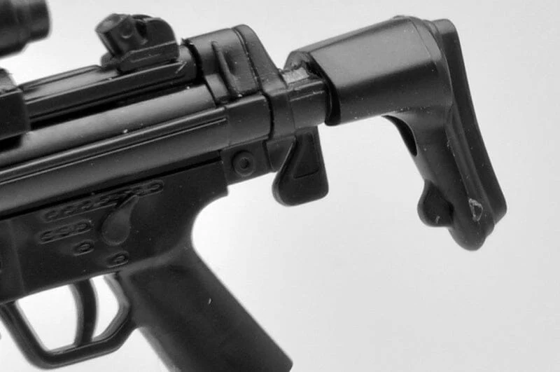 TomyTec Little Armory 1/12 LS02 MP5 F Shirane Rin Mission Pack - Image 4