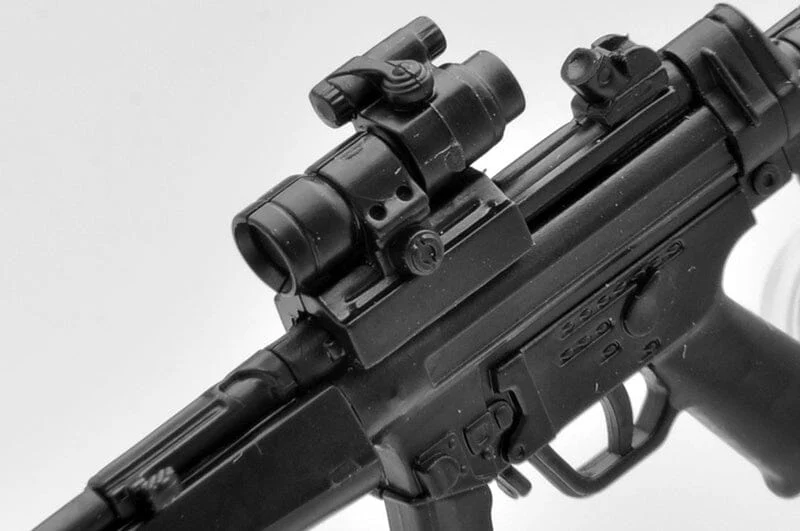 TomyTec Little Armory 1/12 LS02 MP5 F Shirane Rin Mission Pack - Image 6
