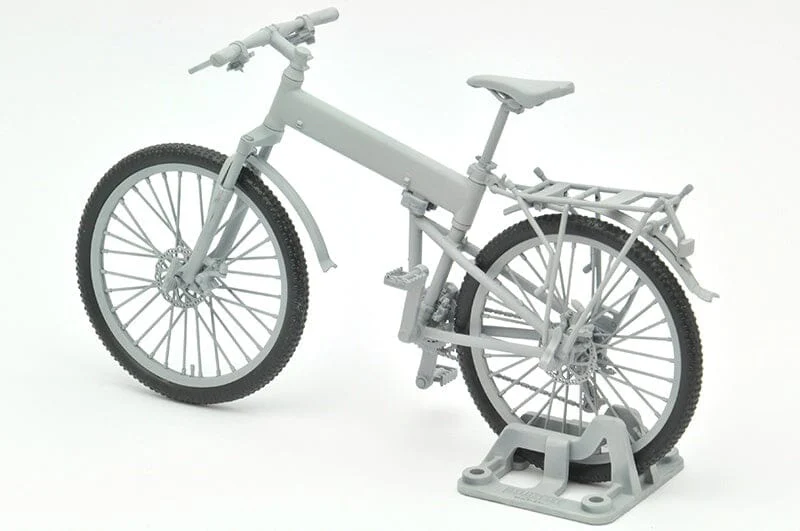 TomyTec Little Armory 1/12 LM008 Montague Paratrooper Folding MTB Bike (Plastic Model Version) - Image 3