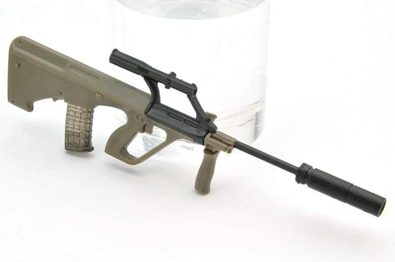 TomyTec Little Armory 1/12 LADF19 Dolls Frontline AUG Type Assault Rifle - Image 4