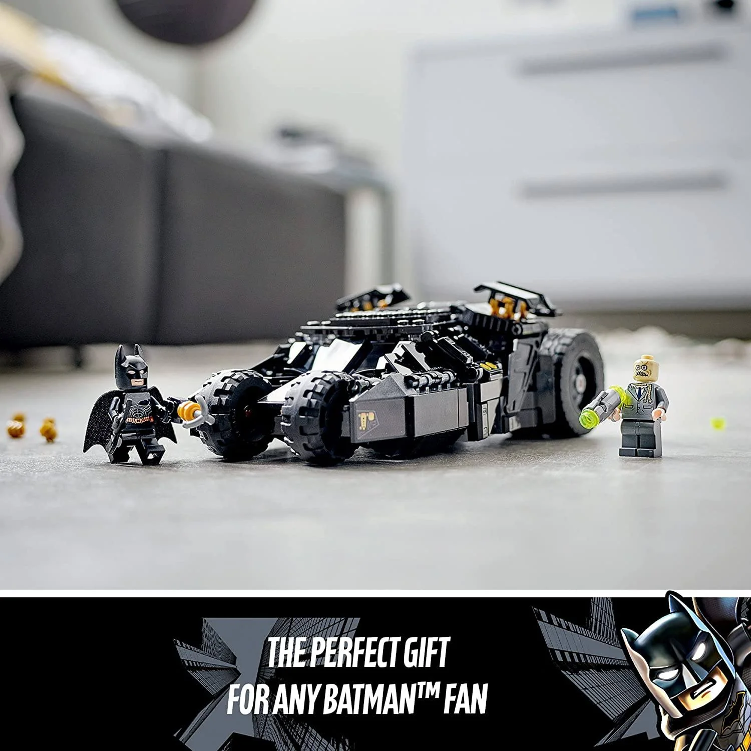 LEGO DC Batman Batmobile Tumbler: Scarecrow Showdown 76239 - Image 3