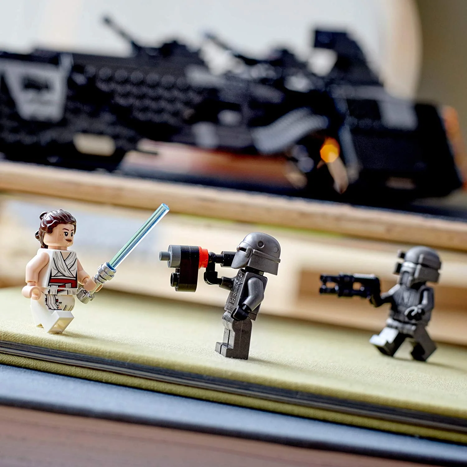 75284 Knights of Ren Transport Ship - Image 5