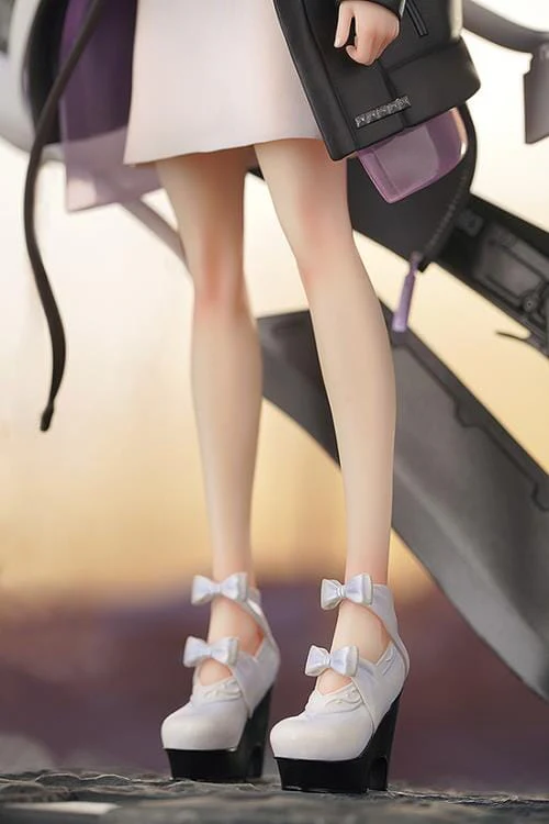 A-Z [E] 1/7 Scale Figure - Image 9