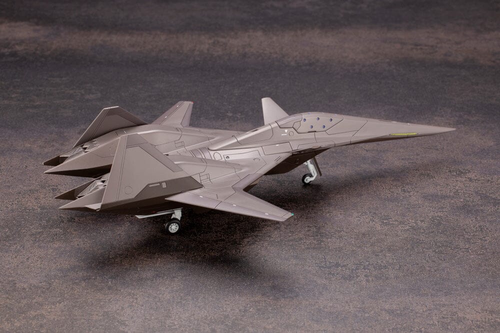 Ace Combat 7 Skies Unknown ADF-01 (Modeler's Edition) 1/144 Scale Model Kit - Image 3