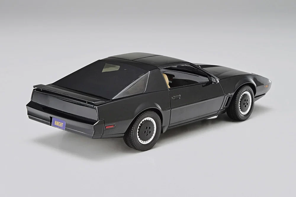 Knight Rider Knight 2000 K.I.T.T. (Season 1) Scanner & Sound Unit 1/24 Scale Model Kit - Image 3