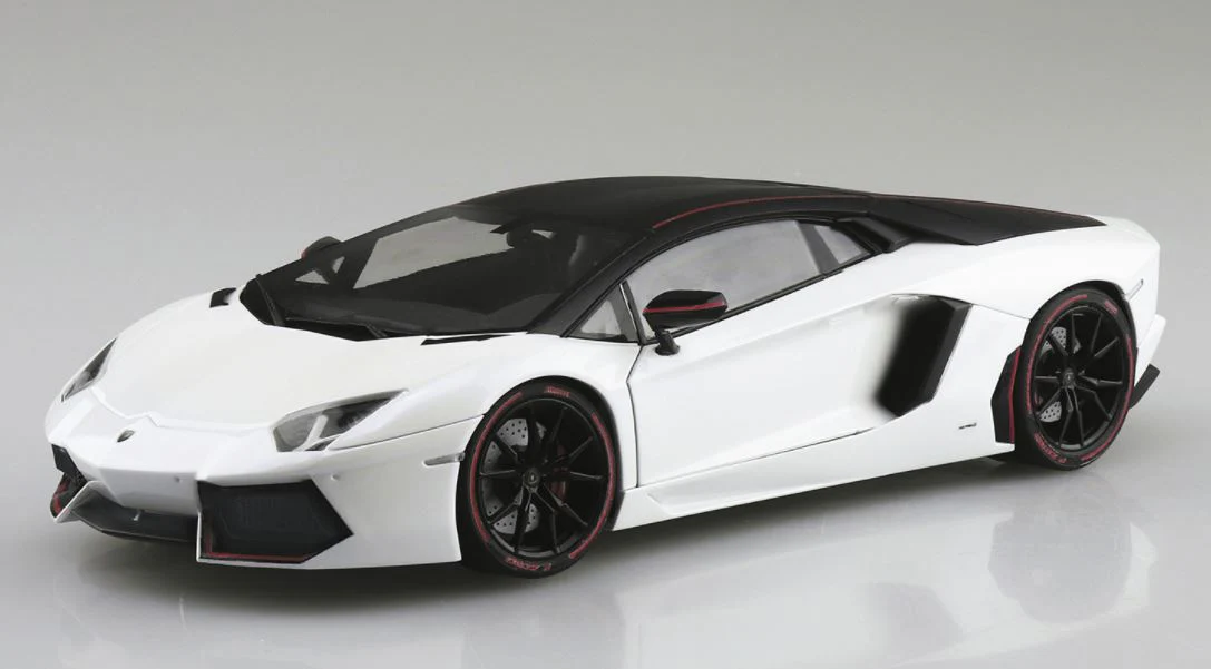 Aoshima 1/24 Lamborghini Aventador '15 Pirelli Edition