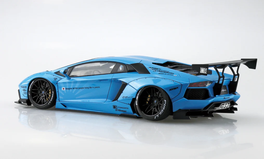 Aoshima 1/24 LB-Works Lamborghini Aventador Ver.1 - Image 2