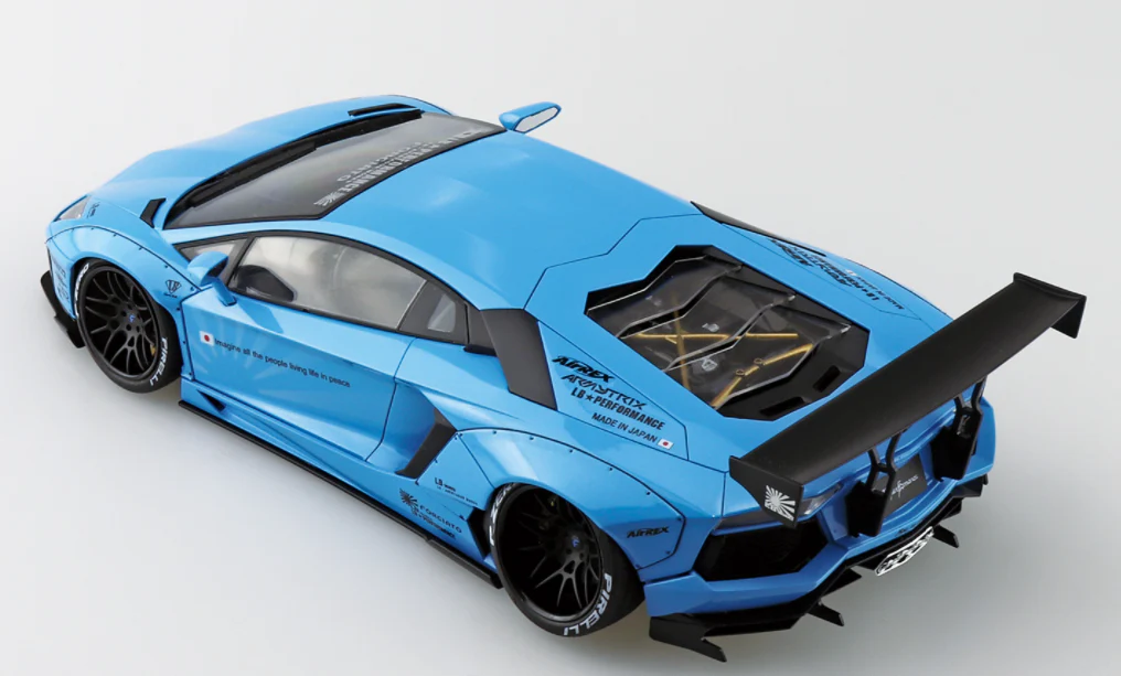 Aoshima 1/24 LB-Works Lamborghini Aventador Ver.1 - Image 8