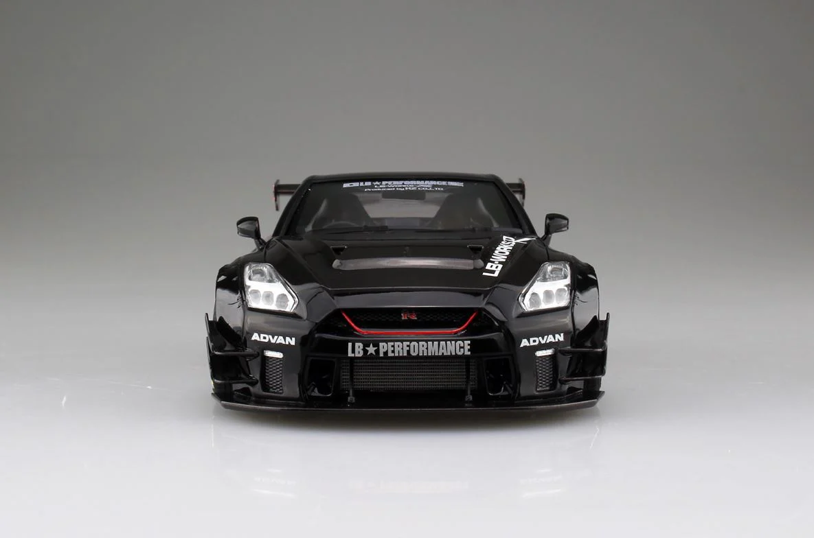 Aoshima 1/24 LB Works R35 GT-R type 2 Ver.2 - Image 6