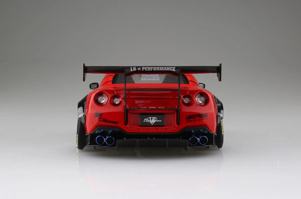 Aoshima 1/24 LB Works R35 GT-R type 2 Ver.2 - Image 7