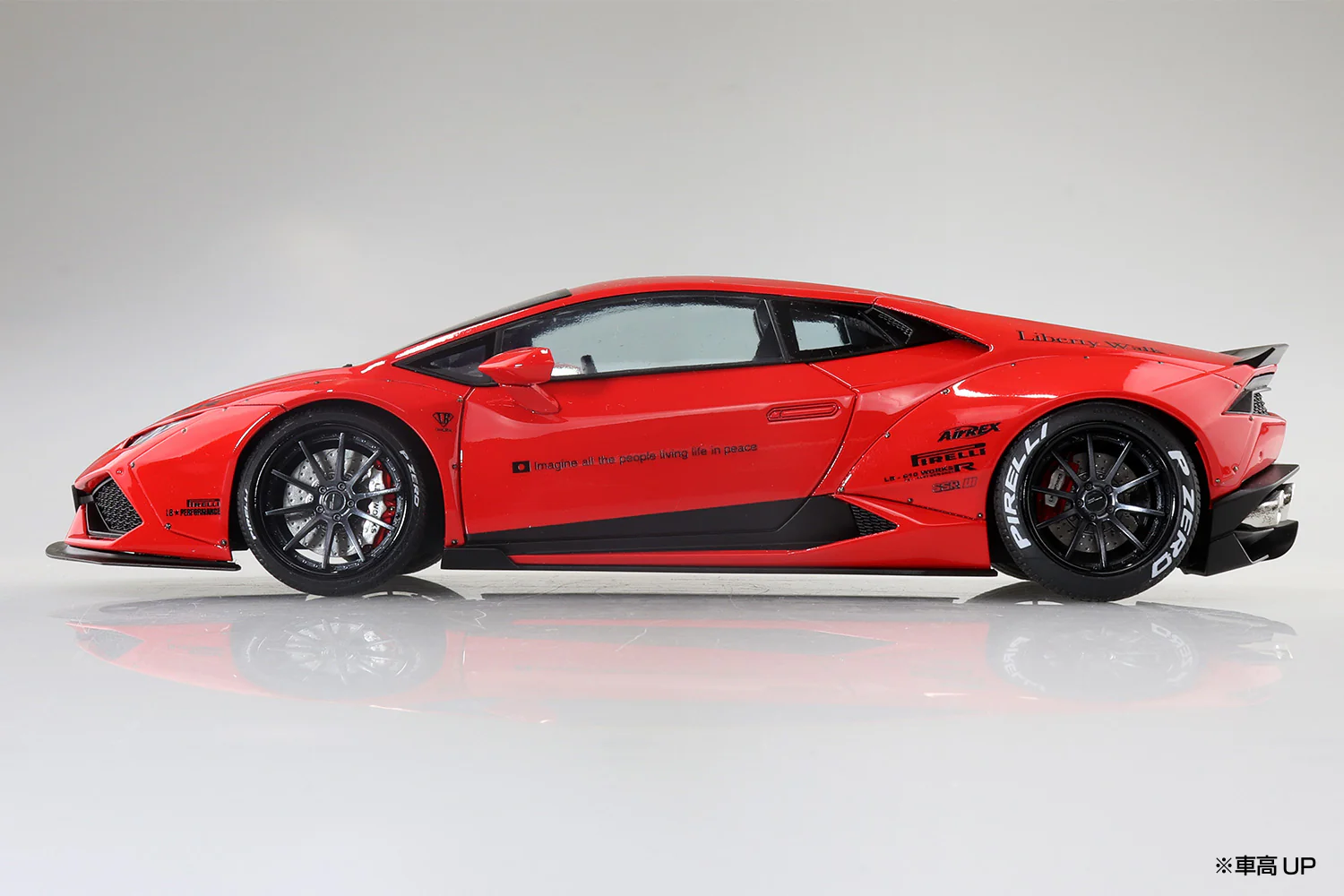 Aoshima 1/24 Liberty Walk LB-Works Lamborghini Huracan Ver. 1 - Image 3