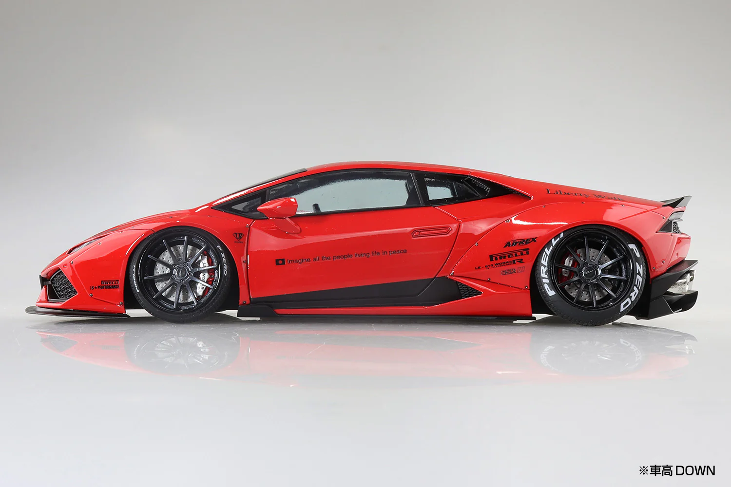 Aoshima 1/24 Liberty Walk LB-Works Lamborghini Huracan Ver. 1 - Image 5