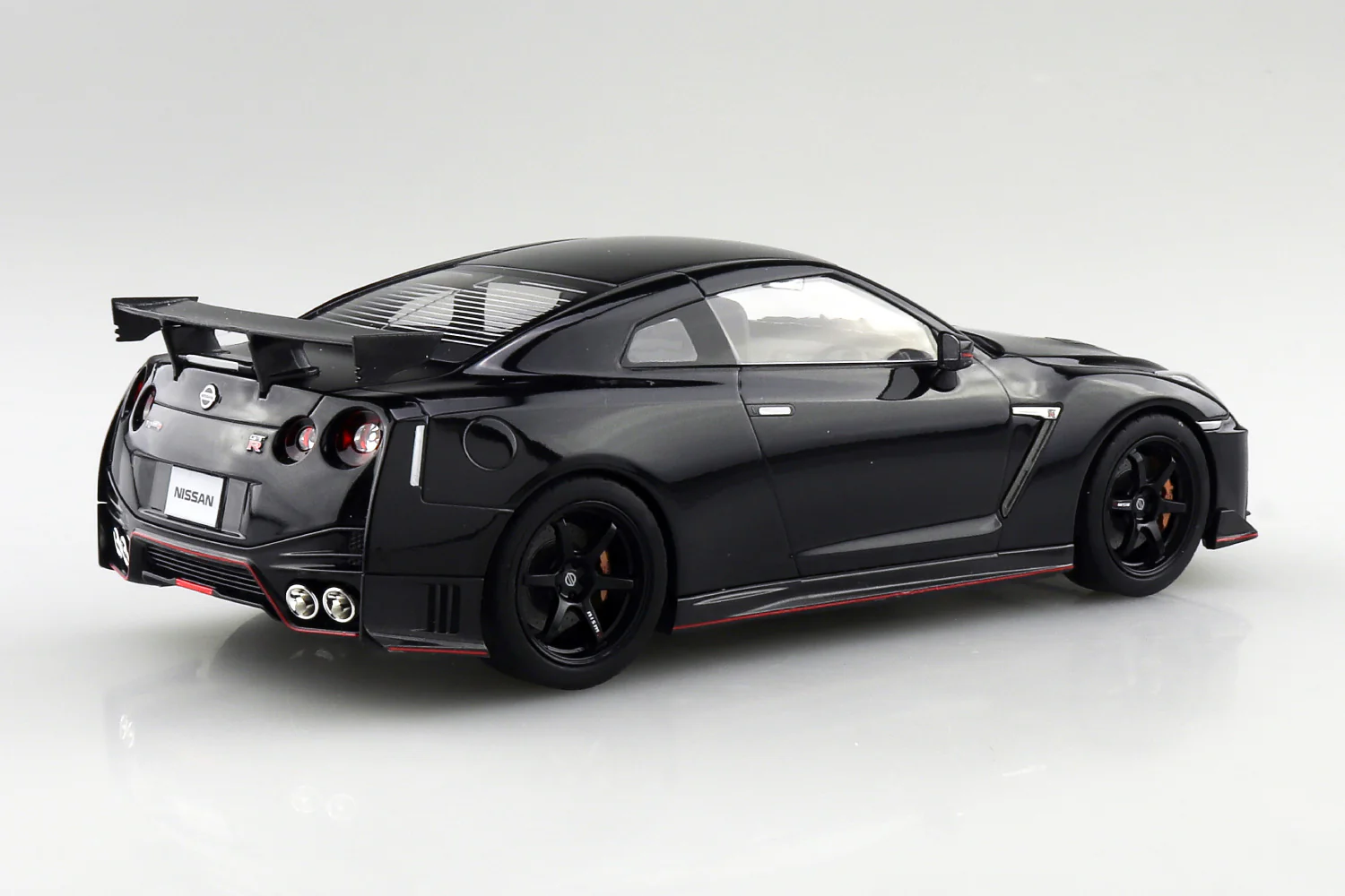 Aoshima 1/24 Snap Car #05-MB 1/24 R35 NISSAN GT-R NISMO 2017 Meteor Flake Black Pearl - Image 2