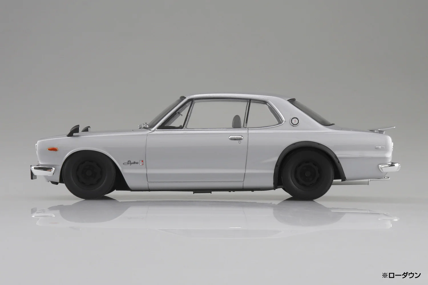 Aoshima 1/24 SNAP CAR KPGC10 SKYLINE HT GT-R 1970 Silver - Image 4