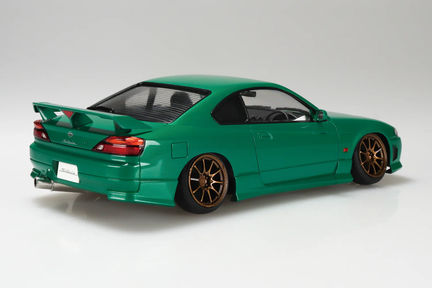 Aoshima 1/24 Tuned Car #105 S15 Silvia ‘99 Air Suspension Custom (Nissan) - Image 2