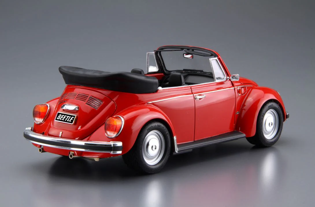 Aoshima 1/24 Volkswagen 15Adk Beetle 1303S Cabriolet '75 - Image 3