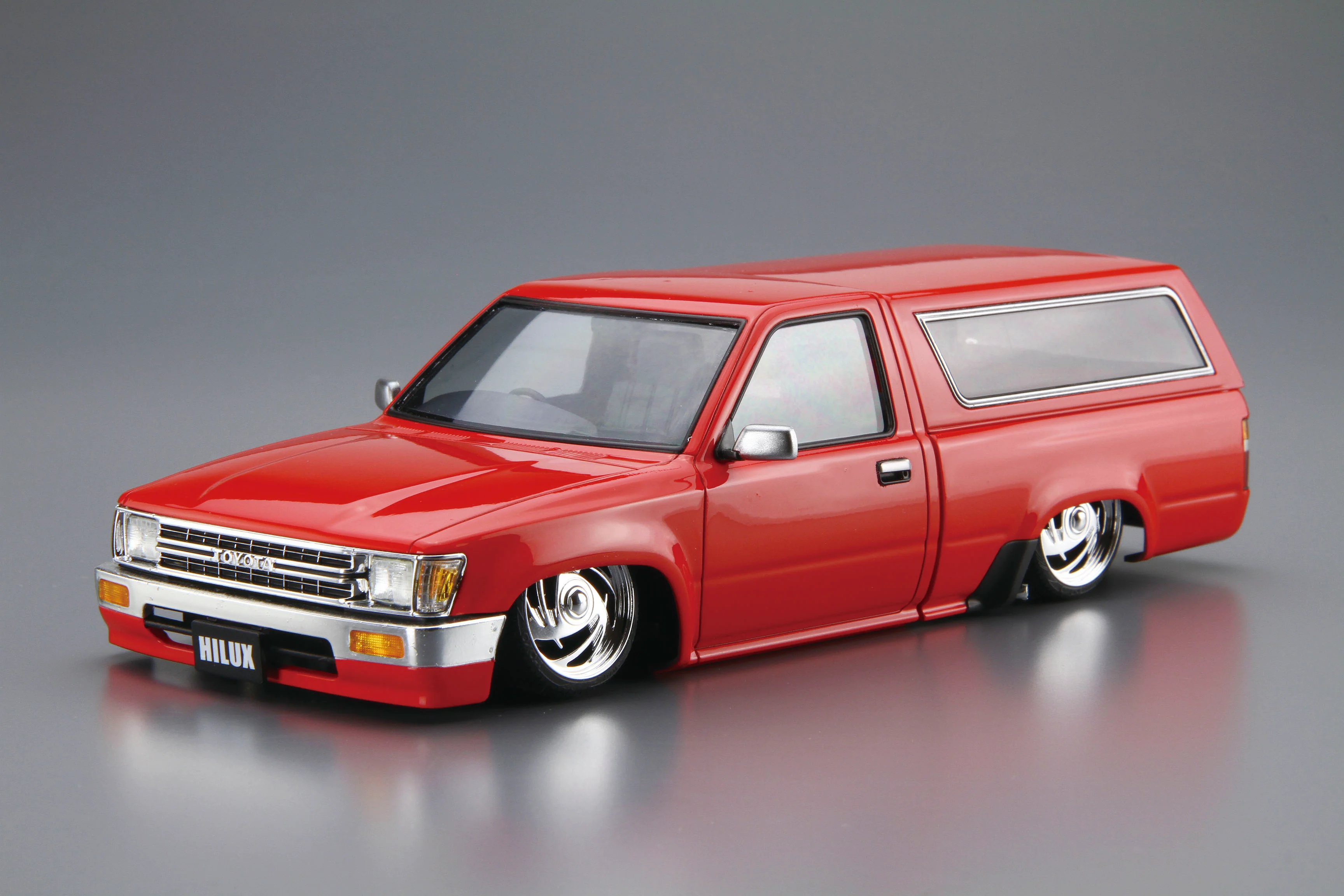 Aoshima 1/24 YN86 Hilux NEW OLD SCHOOL '95 (Toyota) - Image 2