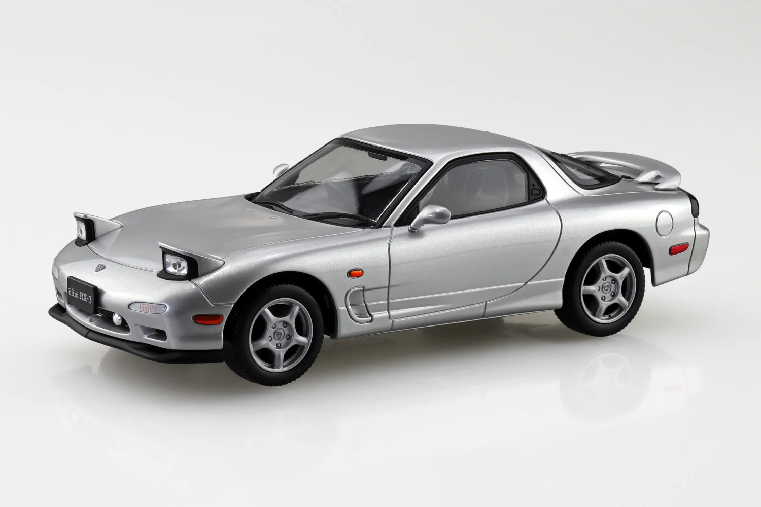 Aoshima 1/32 SNAP KIT #04-SS, Efini FD3S RX-7 (Silver-Stone Metallic)