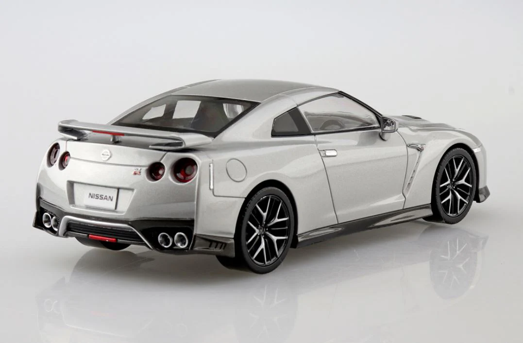 Aoshima 1/32 SNAP KIT #07-D Nissan GT-R (Ultimate Metal Silver) - Image 3
