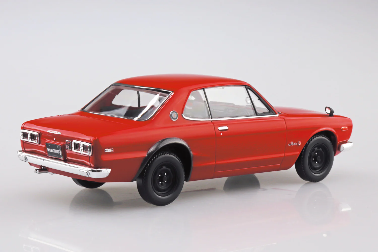 Aoshima 1/32 Snap Kit #09-C RD Nissan C10 Skyline 2000GT-R(Red) - Image 2
