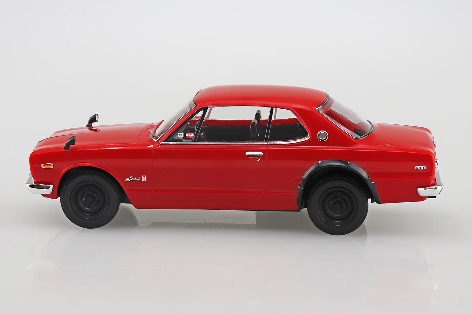 Aoshima 1/32 Snap Kit #09-C RD Nissan C10 Skyline 2000GT-R(Red) - Image 3