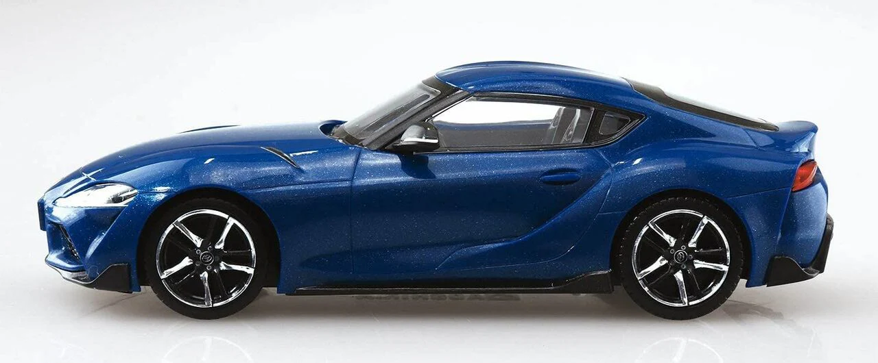 Aoshima 1/32 SNAP KIT #10-E Toyota GR Supra (Deep Blue Metallic) - Image 3