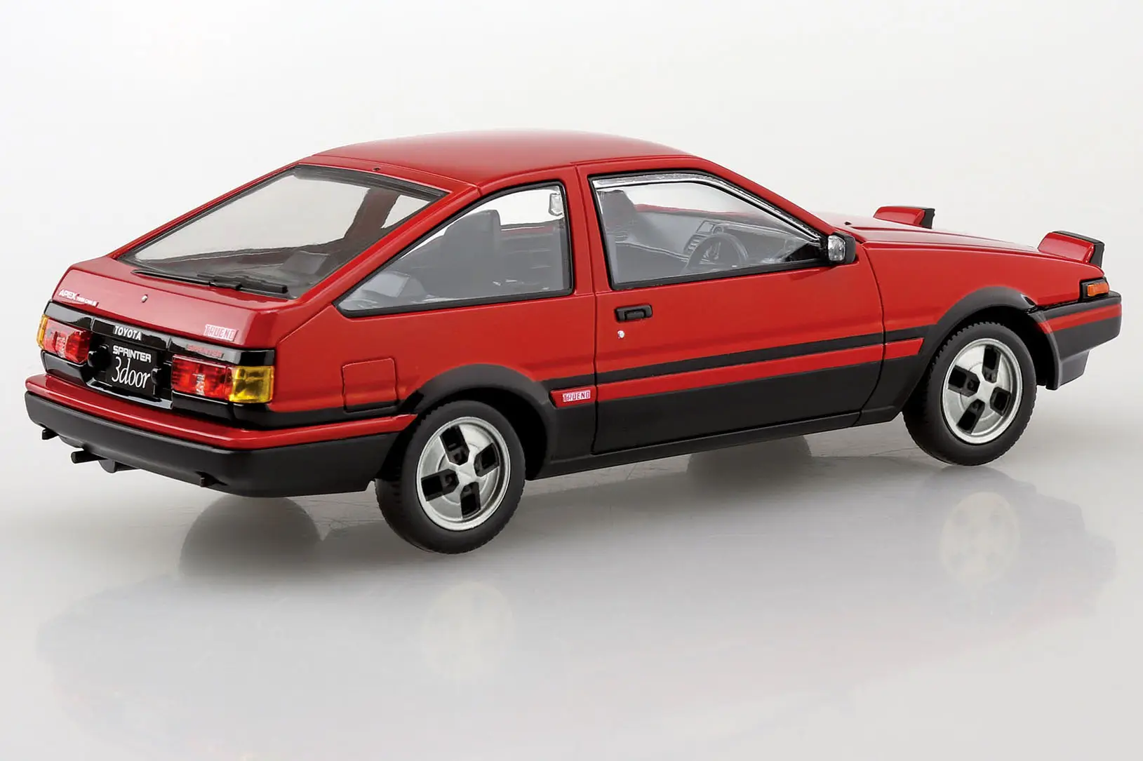 Aoshima 1/32 SNAP KIT #11-RB Toyota Sprinter Trueno (High Flash Two Tone) - Image 4