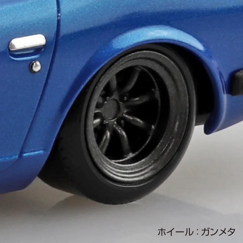 Aoshima 1/32 Snap Kit #15CU-BE Nissan S30 Fairlady Z custom(Blue metallic) - Image 4