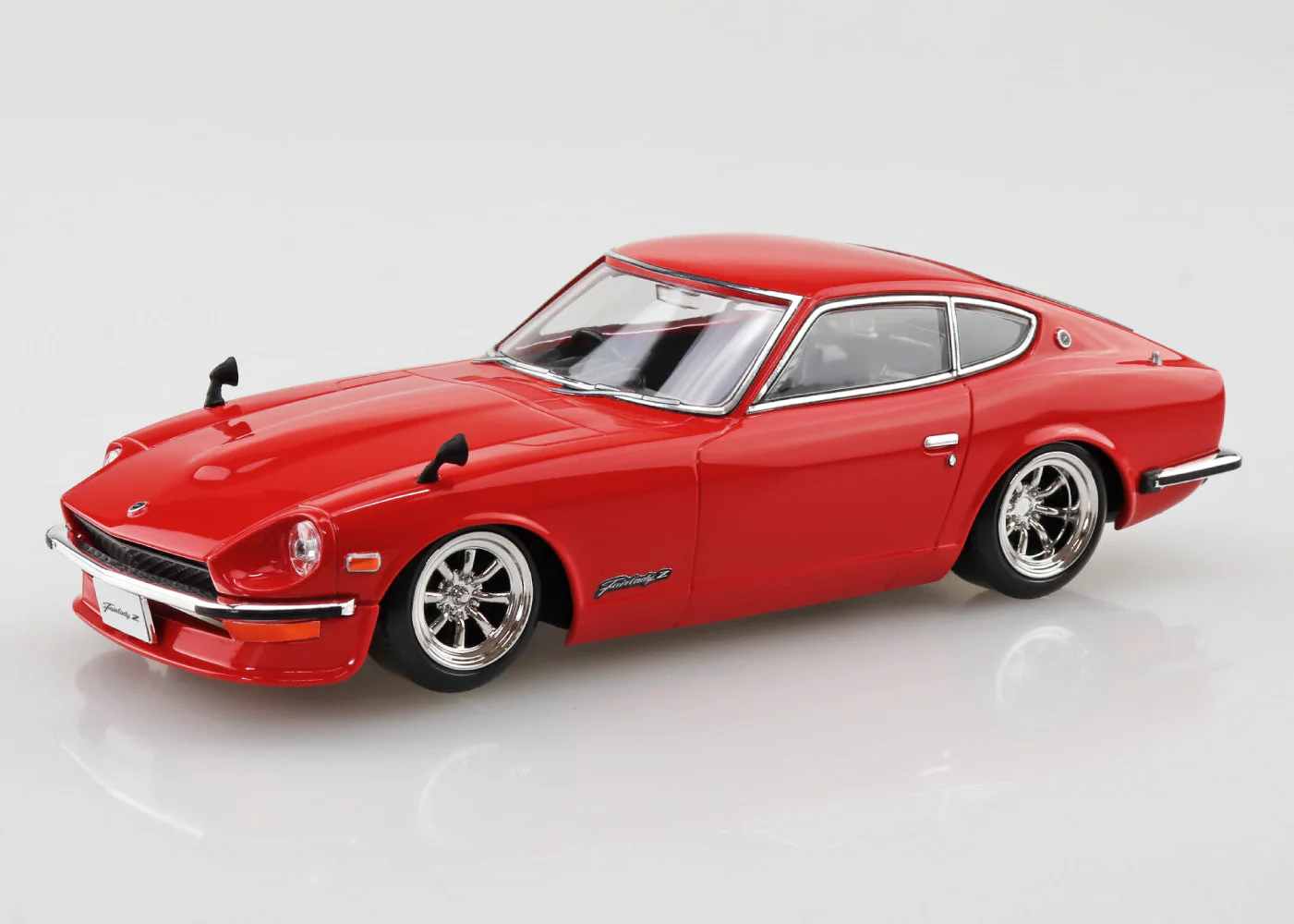 Aoshima 1/32 Snap Kit #15CU-RD Nissan S30 Fairlady Z Custom(Red)