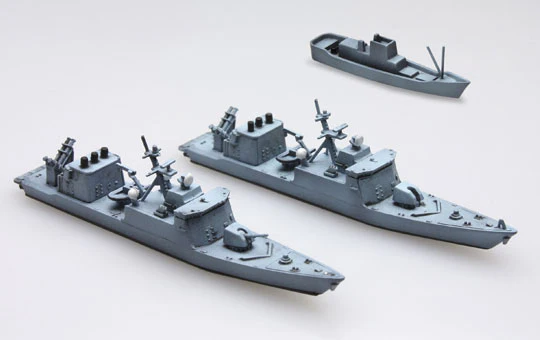 Aoshima 1/700 J.M.S.D.F. DDG Missile Craft Otaka & Shirataka - Image 2