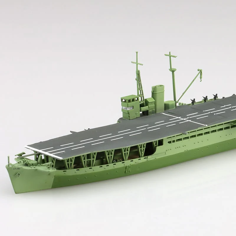 Aoshima 1/700 Landing Vehicle Carrier AKITSUMARU STD - Image 4