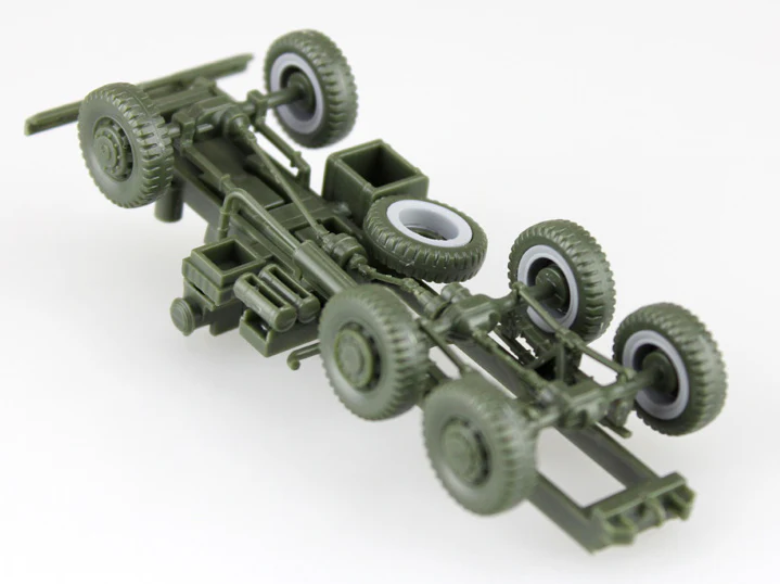 Aoshima 1/72 JGSDF 3 1/2T Truck With Additional Armor (W/4 Figures) - Image 8