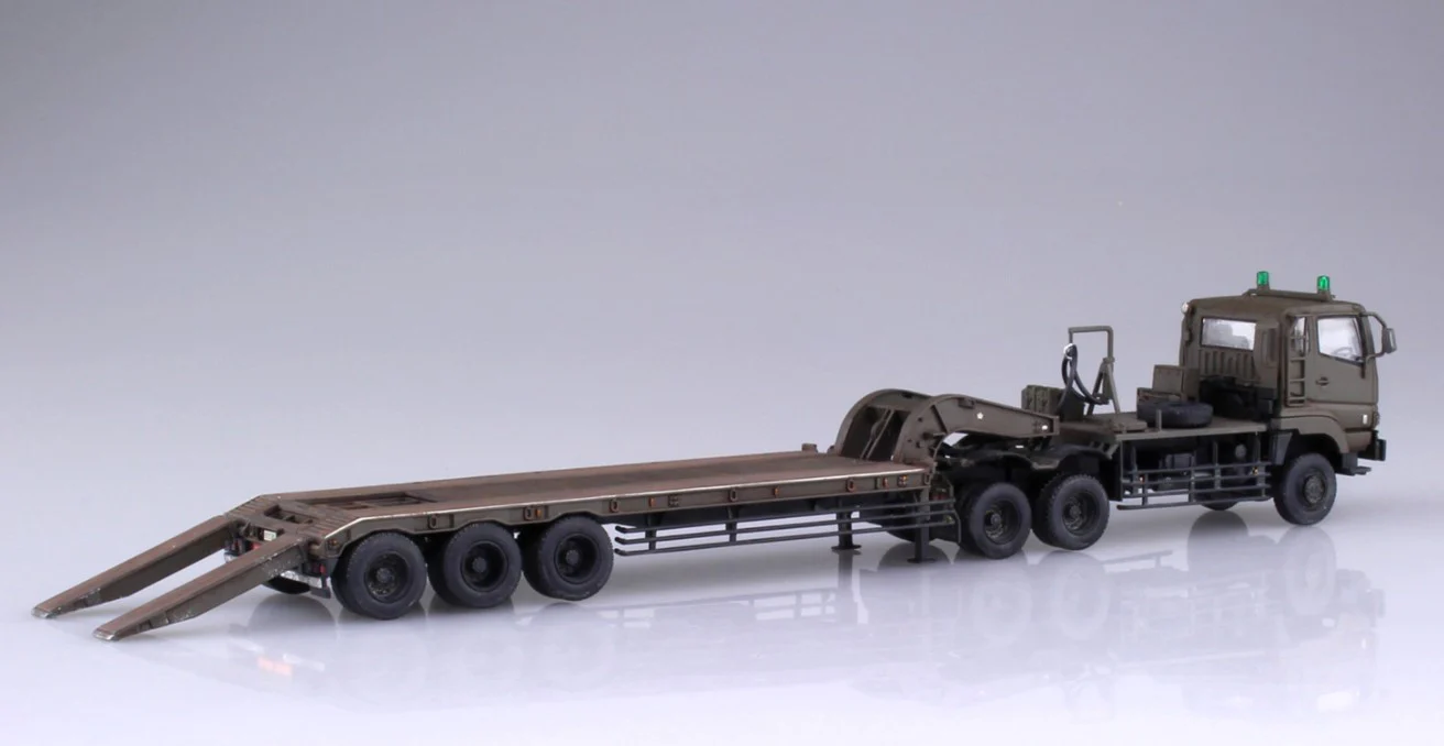 Aoshima 1/72 JGSDF Type 73 Heavy Tank Transporter - Image 3