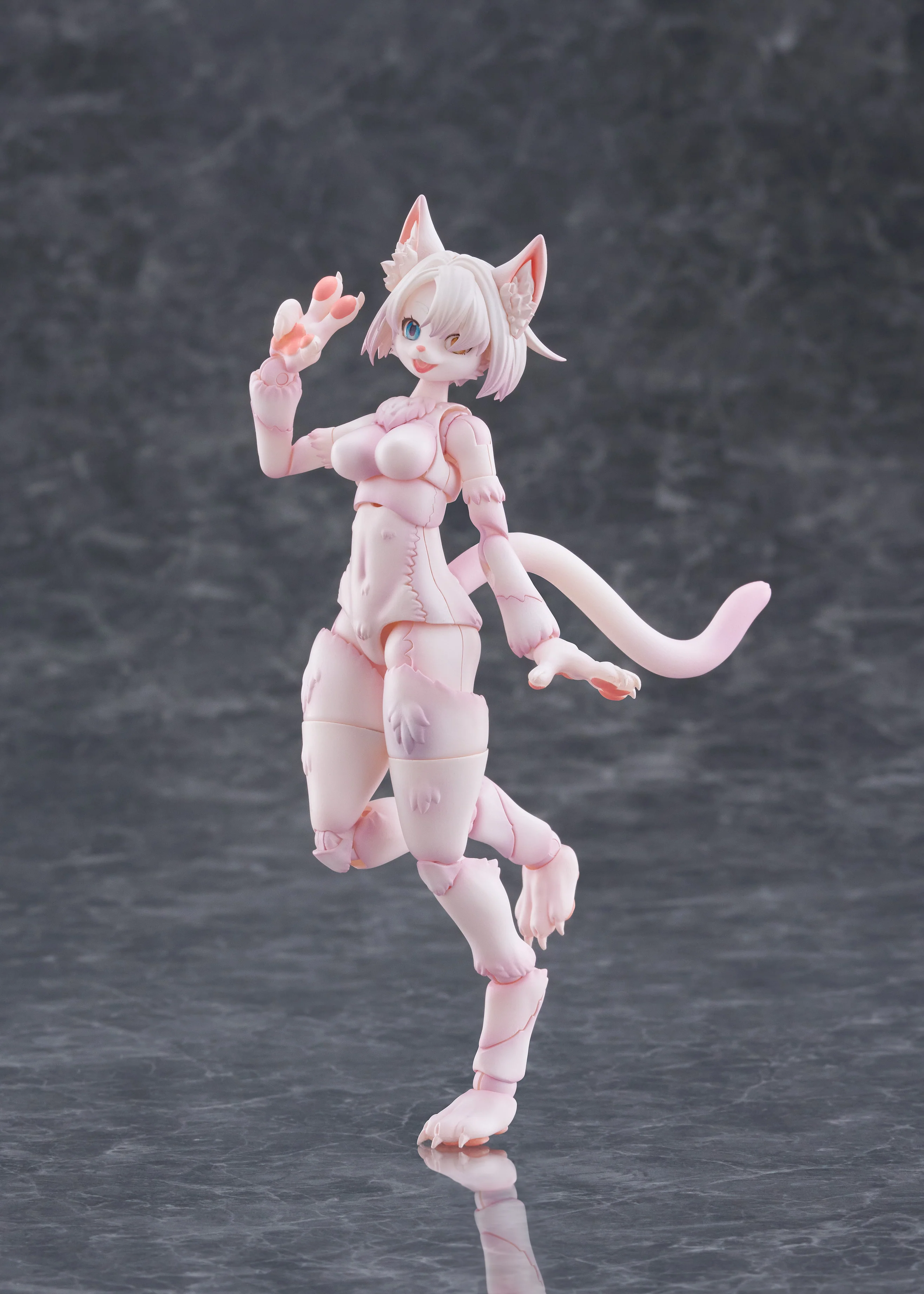 Aoshima Kemopla #KP-01R, Khao Manee - Image 2