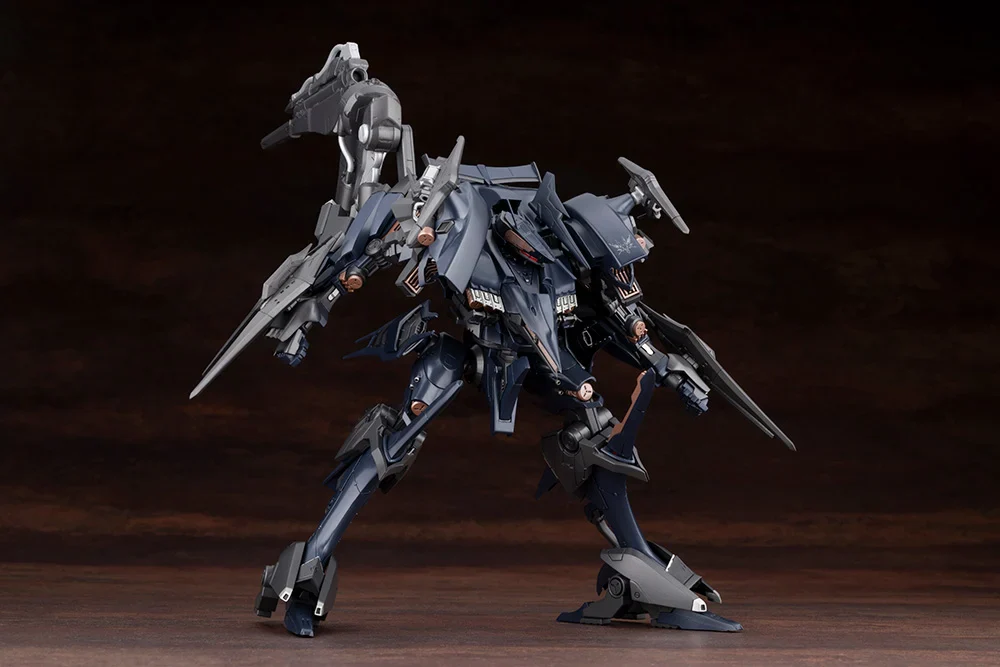 Armored Core 4 Variable Infinity Rayleonard 03-AALIYAH Orlea 1/72 Scale Model Kit - Image 4