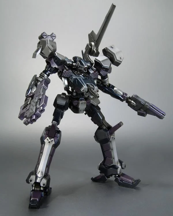 Armored Core Crest CR-C840/UL (Lightweight Class Ver.) 1/72 Scale Model Kit (Reissue) - Image 4