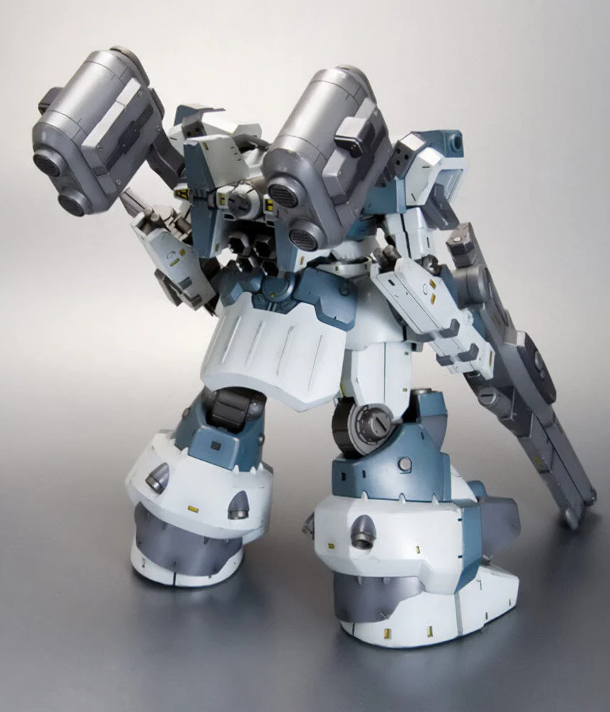 Armored Core Last Raven Variable Infinity Mirage C04-ATLAS (Foxeye Ver.) 1/72 Scale Model Kit - Image 3