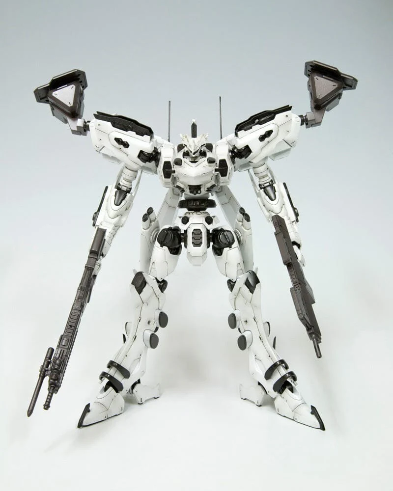 Armored Core Variable Infinity White Glint (Line Ark) Model Kit - Image 3