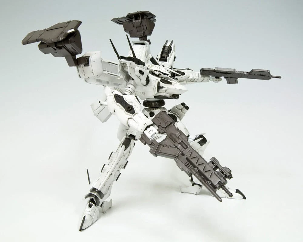 Armored Core Variable Infinity White Glint (Line Ark) Model Kit - Image 7