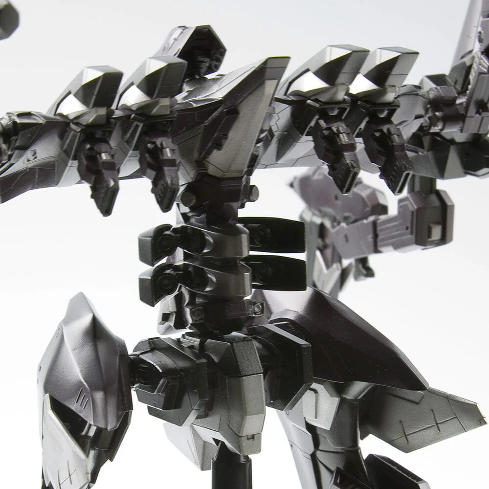 Armored Core Variable Infinity Aspina X-Sobrero Fragile 1/72 Scale Model Kit (Reissue) - Image 4