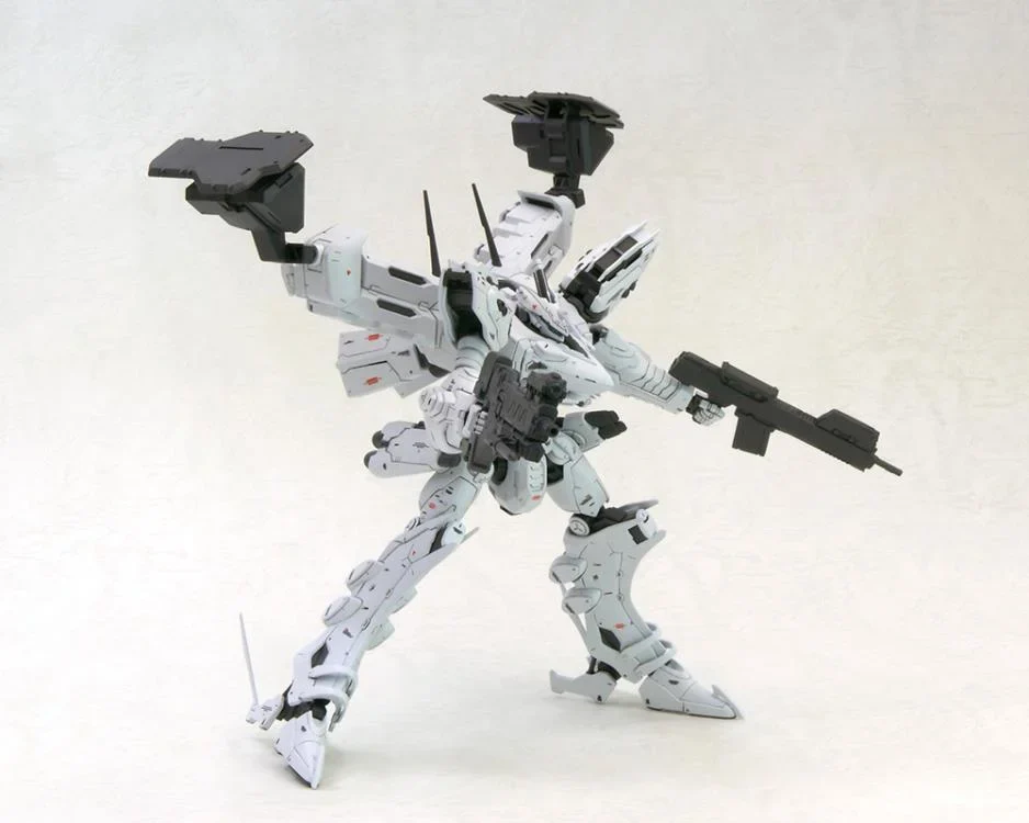 Armored Core Variable Infinity Lineark White Glint & V.O.B. 1/72 Scale Model Kit Set - Image 9