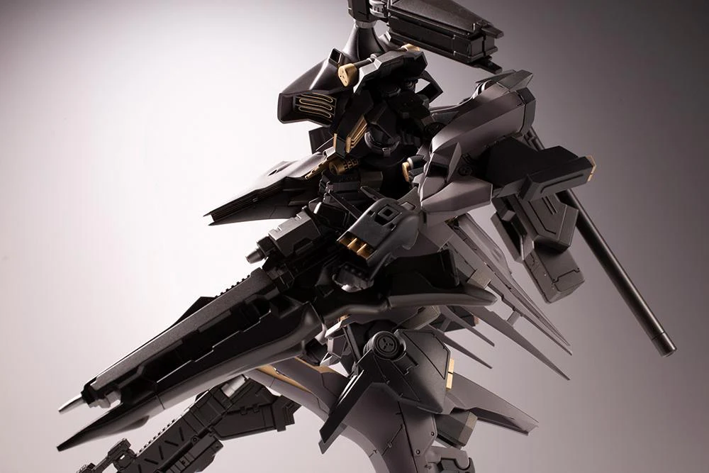 Armored Core Variable Infinity Rayleonard 03-Aaliyah Supplice (Opening Ver.) 1/72 Scale Model Kit - Image 14