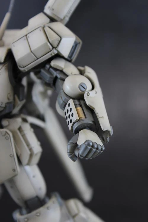 Assault Suits Leynos AS-5E3 Leynos Player Type (Renewal Ver.) 1/35 Scale Model Kit (Reissue) - Image 4