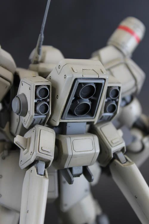 Assault Suits Leynos AS-5E3 Leynos Player Type (Renewal Ver.) 1/35 Scale Model Kit (Reissue) - Image 6